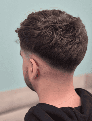 Stylizacja brody – barber